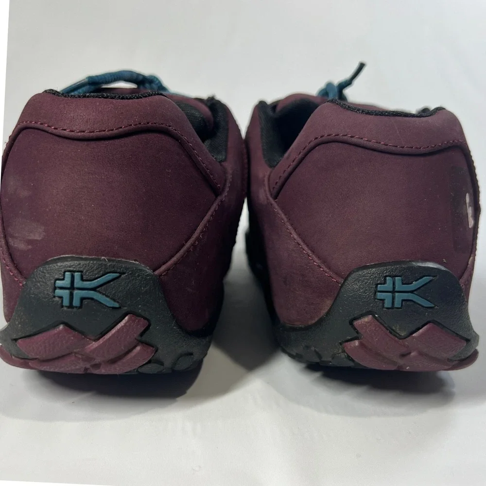 KURU teal maroon